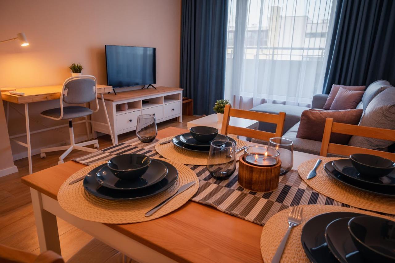 Emerald Suite With Private Parking Varna Exterior photo